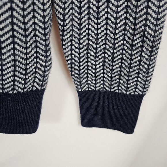Grandpacore Dad M Normcore Knit Chevron Navy Gray Wool Blend Sweater Work Office - Picture 7 of 16